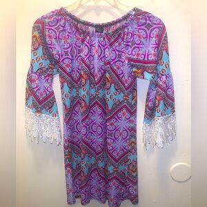 Woman’s Win Win brand Hippie/ Bohemian Lace Cuffed Tunic Style Blouse Size S/M
